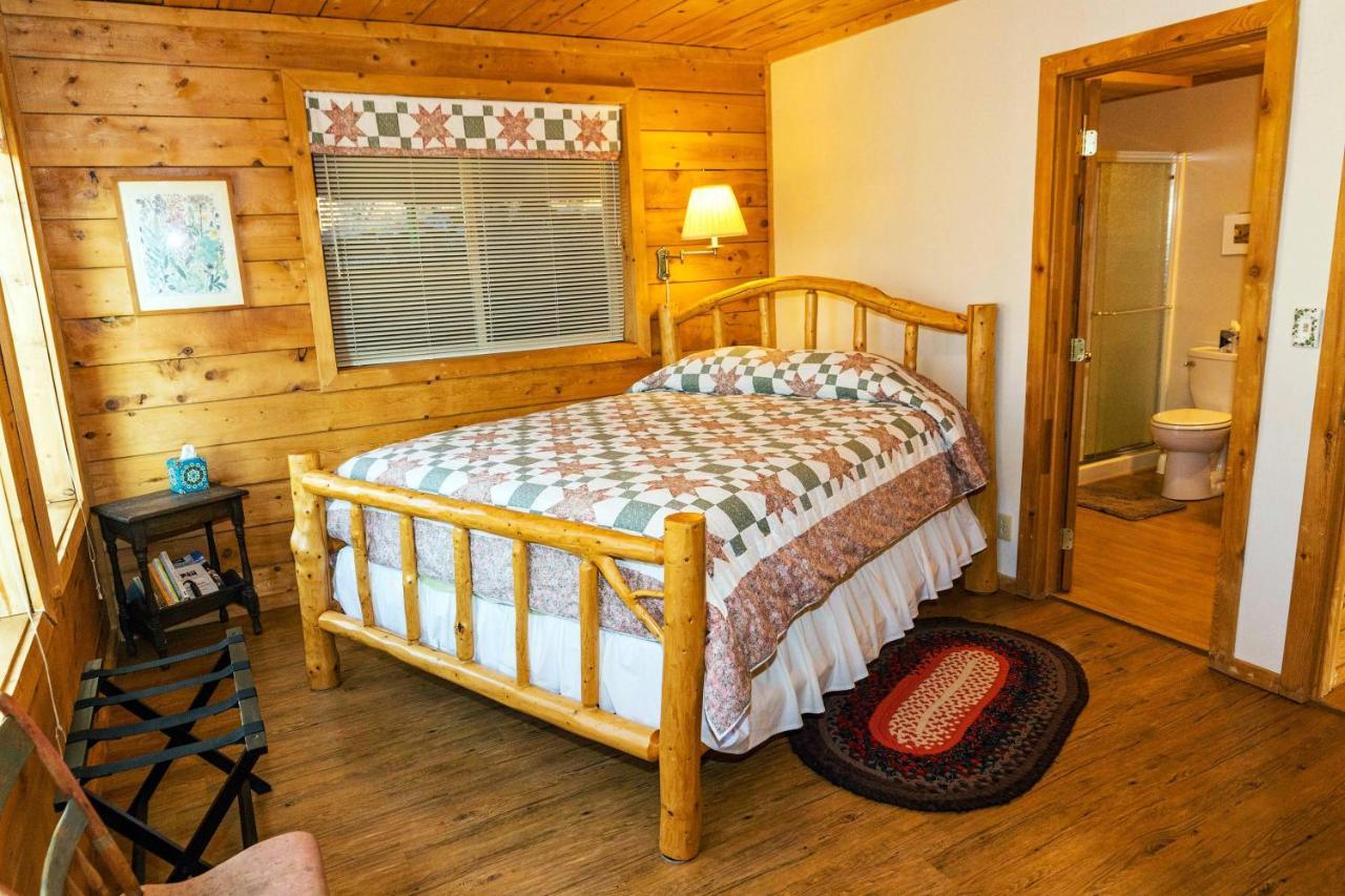 Juneberry Lodge Homer Eksteriør billede